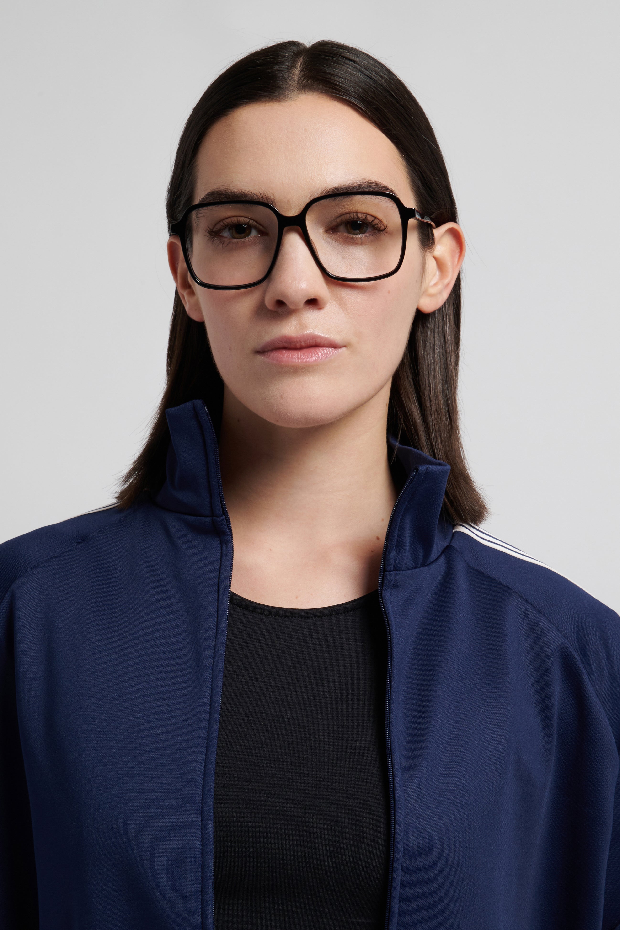 Hugo HG 1410 Noir — vue 1